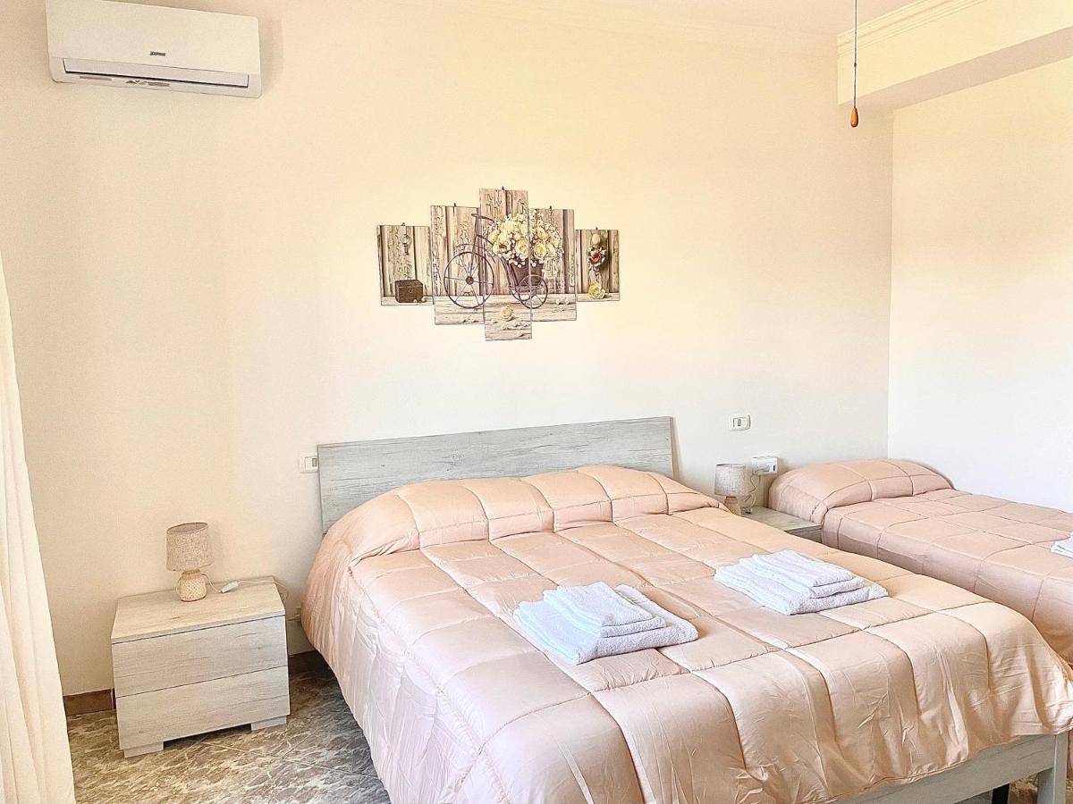 B&B Casa Degli Ulivi Нетуно Екстериор снимка