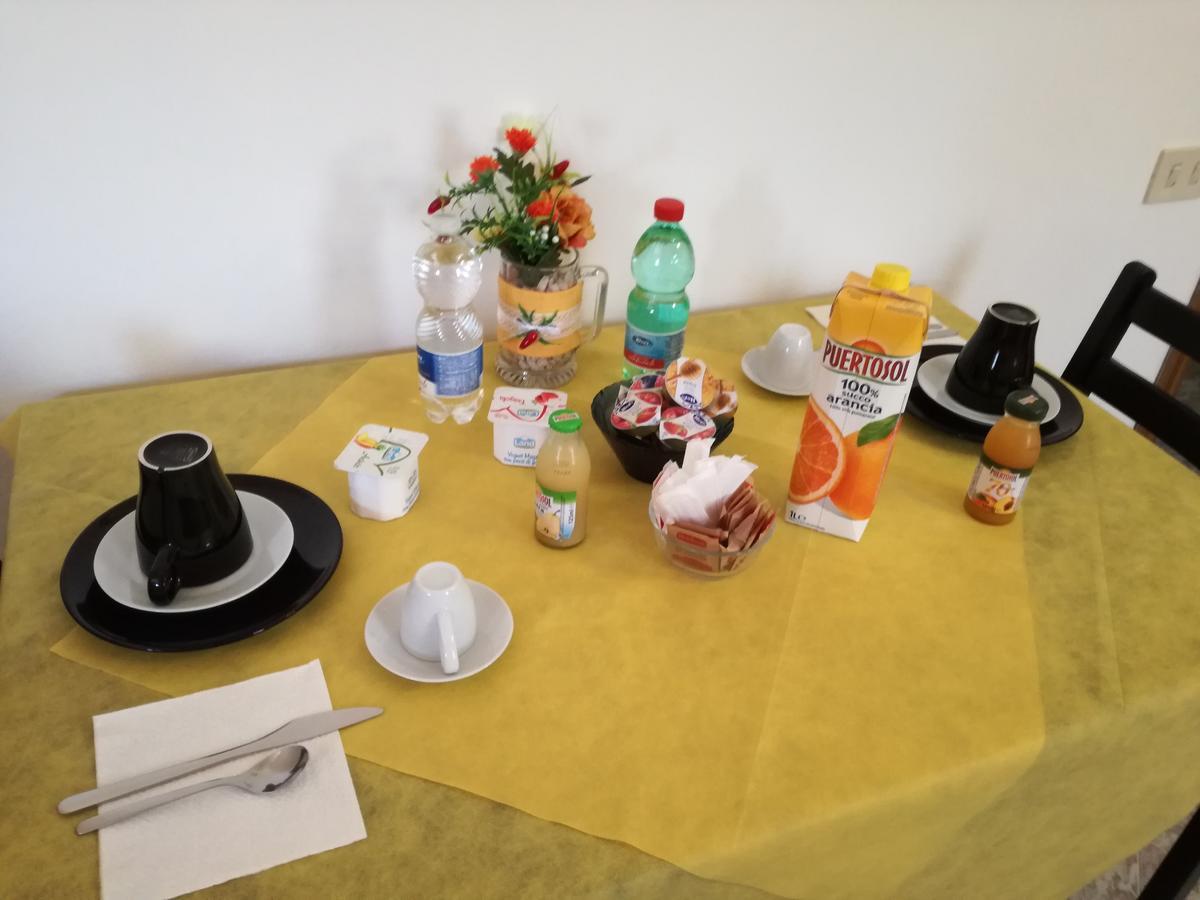 B&B Casa Degli Ulivi Нетуно Екстериор снимка
